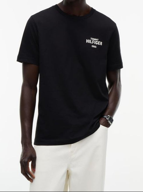 Tommy Hilfiger "HILFIGER 1985 GRAPHIC TEE" T-shirt Black
