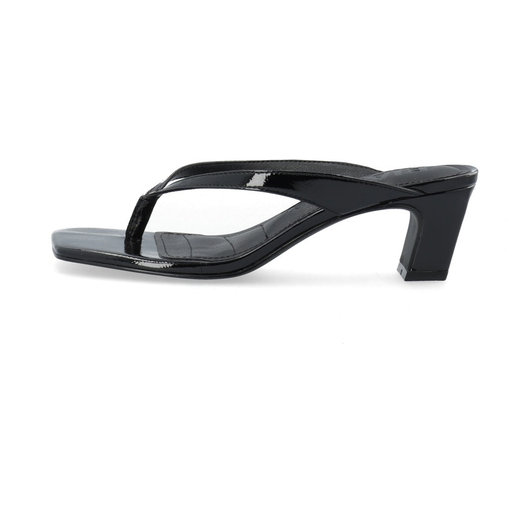 Spise Toe Post Faux Leather Sandal Black Patent