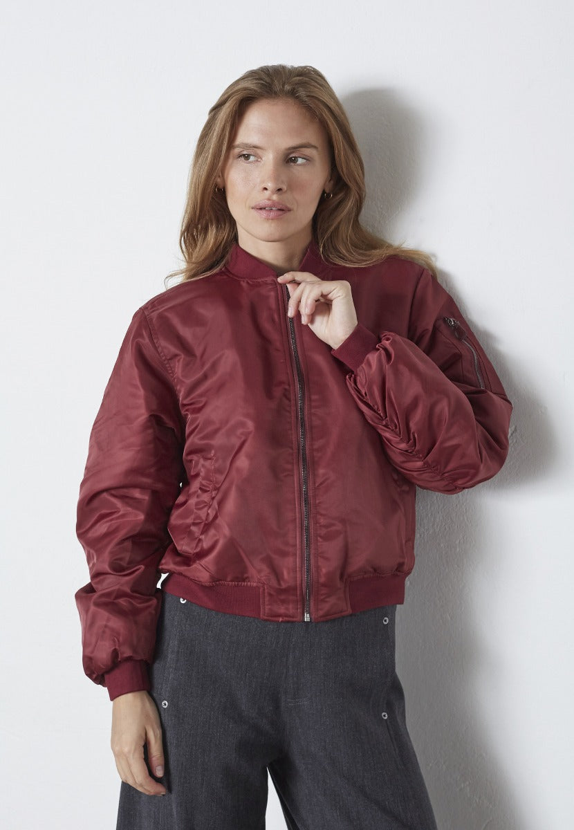 Libby Bomber Jacket Winered