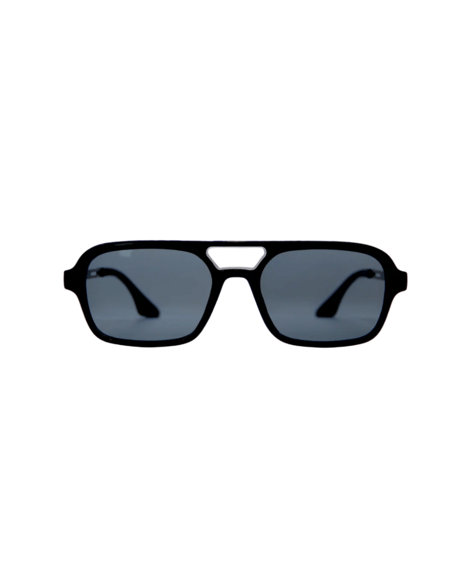 A Man Dinero Solbrille Black