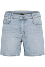 Lucy 139 High Shorts Light Blue