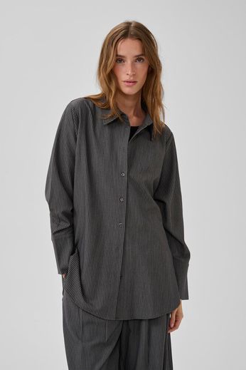 22 The Pinstriped Shirt Grey Melange