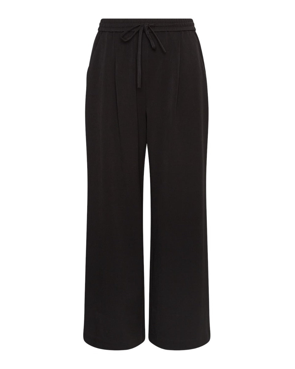 Jalen Henrika Pants Black