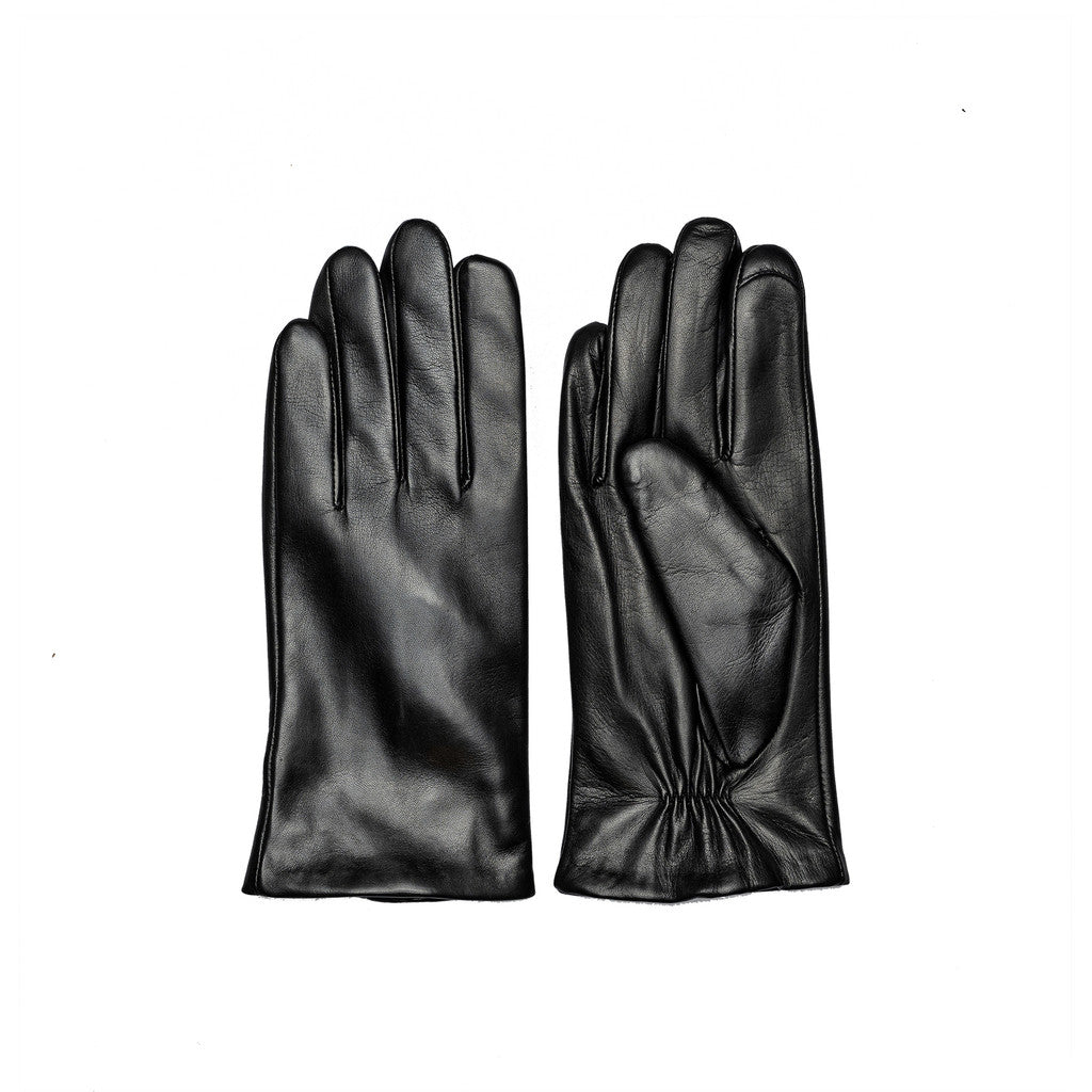 Stacey Plain Black