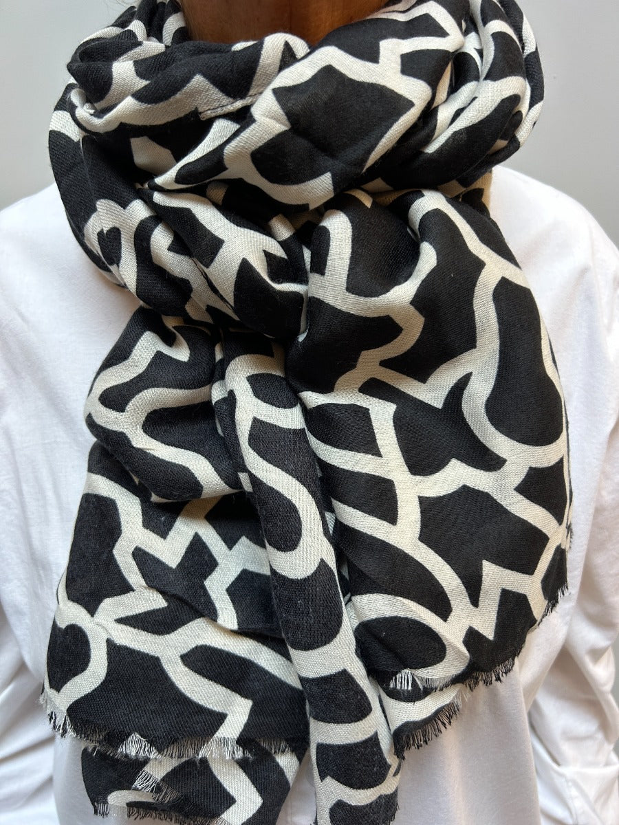 Scarves 25i165 Black
